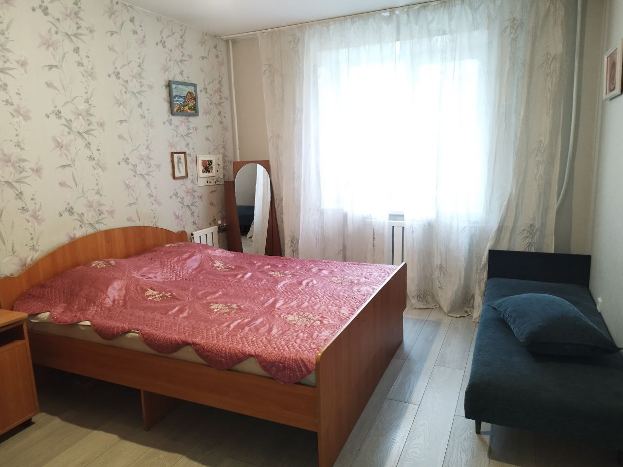 Трехкомнатная квартира на въезде в город