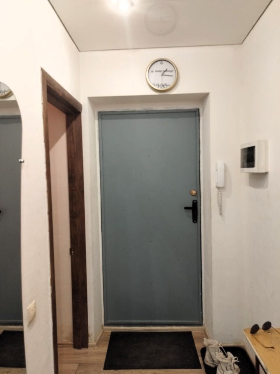 Трехкомнатная квартира на въезде в город