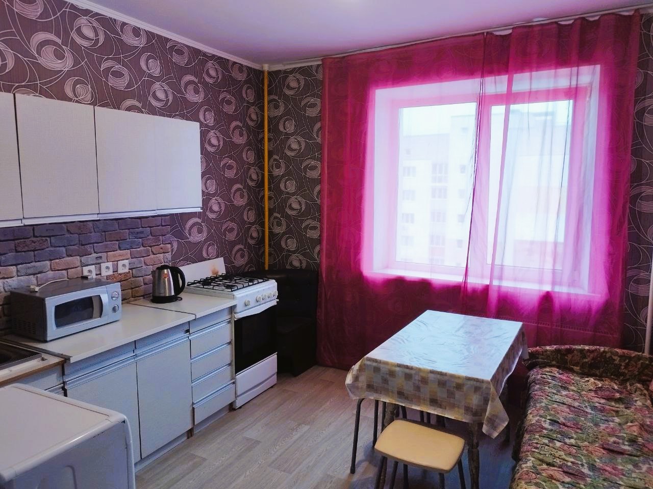 Уютная теплая квартира около Ленты в Солнечном районе
